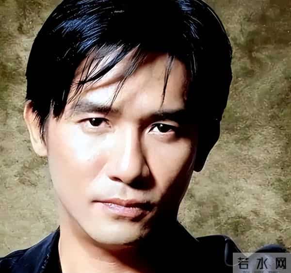 63岁梁朝伟终于开口!旅居日本真相曝光,张国荣当年那句话被坐实