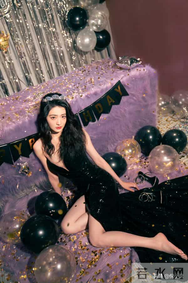 徐璐：法式穿搭茶歇裙甜，美与优雅并存