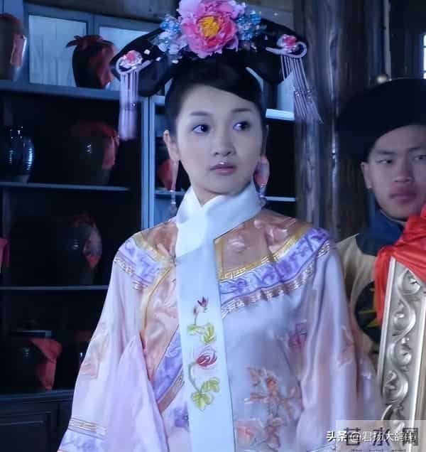 她不顾家人反对，执意嫁给大37岁的王奎荣，如今42岁过得怎样了