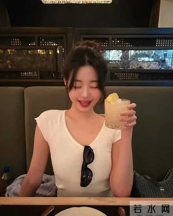 张元英二次发育了