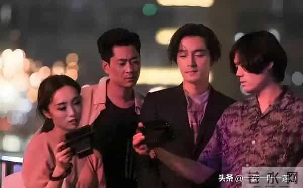 据了解，胡歌结婚三年抱俩娃