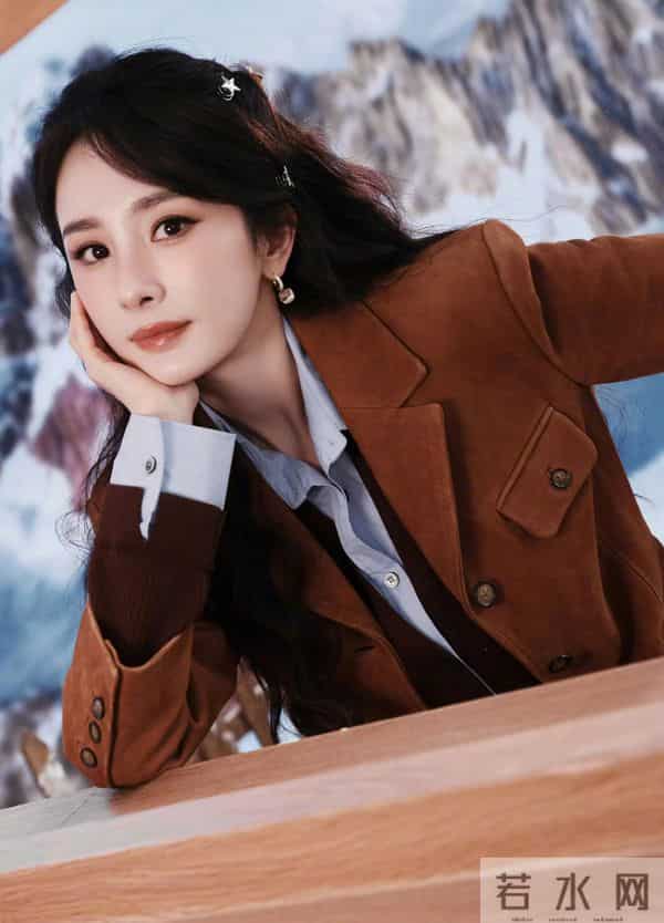 杨幂性感图片，美腿无敌