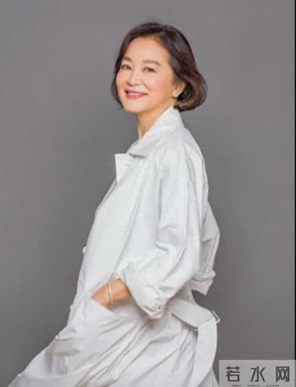 林青霞11亿豪宅遭大量蟑螂入侵,她亲手处理却杀不完,被吓到坐立难安:“我真的拿它没办法!”