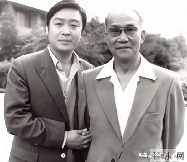 侯耀华:我父亲侯宝林的徒弟,除贾振良、黄铁良,其他都是分配的