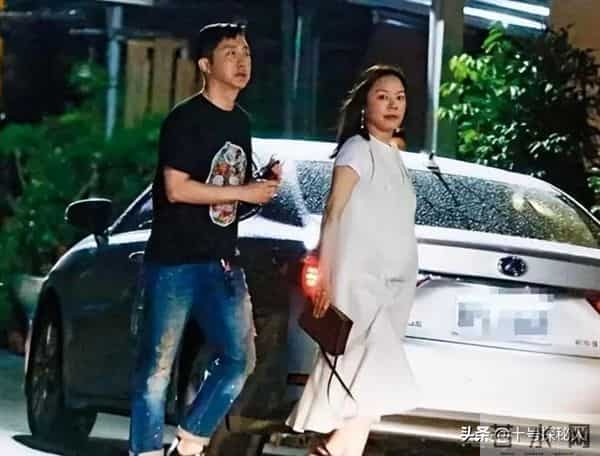 41岁嫁给庾澄庆，两年生二娃，张嘉欣比伊能静幸运的是张正芬老了