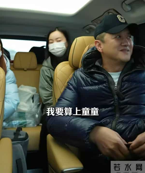 李亚鹏称自己是老丈人命，去成都看“第四个女儿”，评论区惹人泪