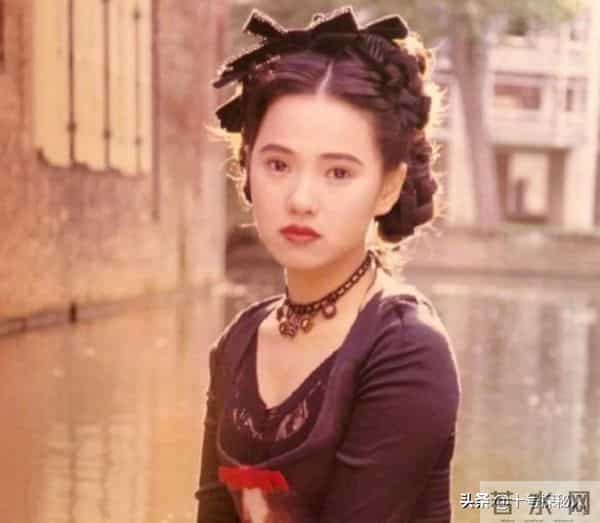 41岁嫁给庾澄庆，两年生二娃，张嘉欣比伊能静幸运的是张正芬老了