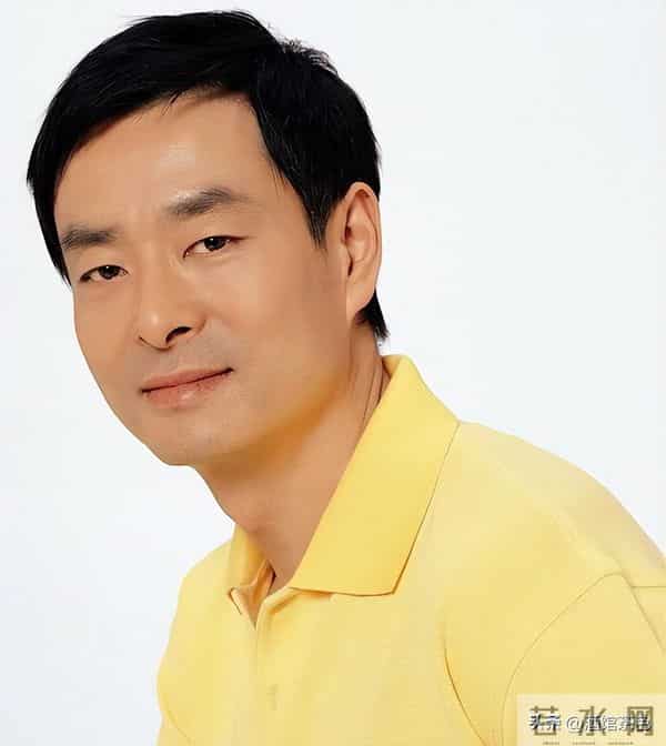 濮存昕现状：72岁不显老，女儿是大公司老板，外孙女开始为他争光