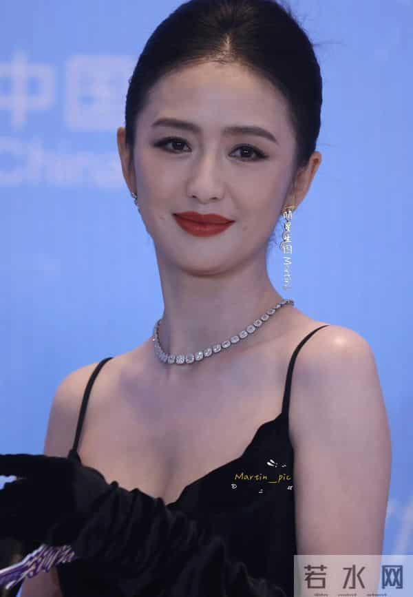 佟丽娅性感吊带写真美图