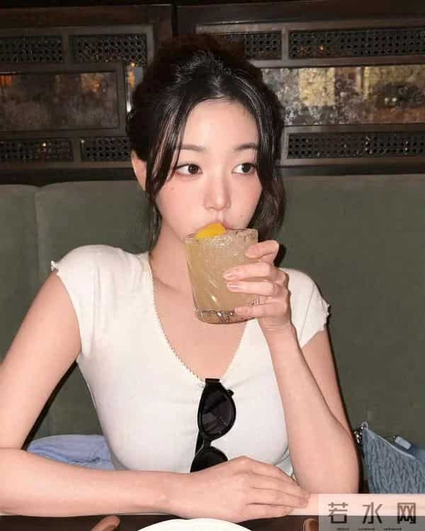 张元英二次发育了