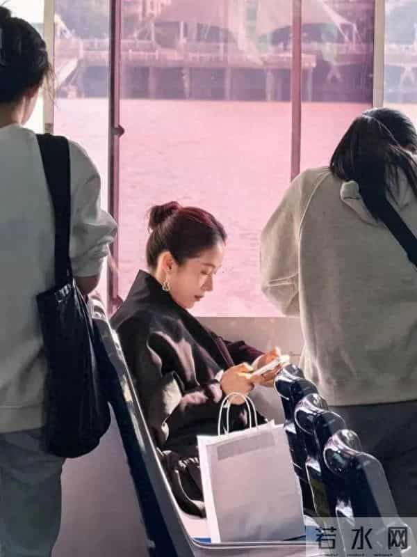 知名女星惊艳现身温州!镜头下的她美到犯规!