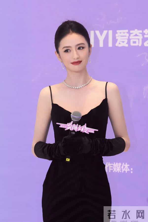 佟丽娅性感吊带写真美图