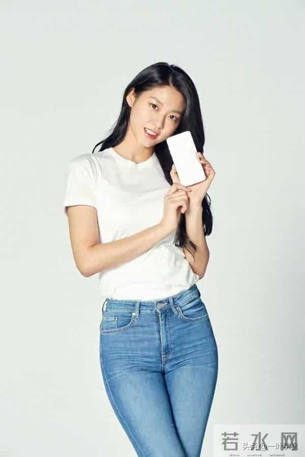 韩国顶级魅魔！拥有魔鬼身材，宅男炸弹金雪炫，超模标杆！