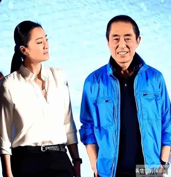 恩爱了6年,76岁的法国老公衰老萎缩,59岁的巩俐正绚烂如花