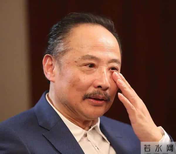 原来他们是夫妻！周野芒妻子身份曝光不简单，难怪奚美娟不敢回应