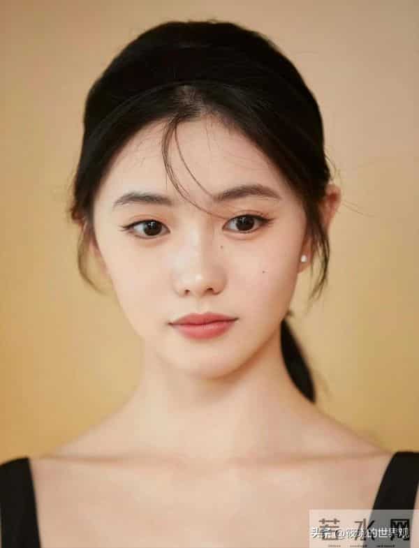 73岁濮存昕支持外孙女拍戏被质疑，骄傲发文称“我们家的小天使”