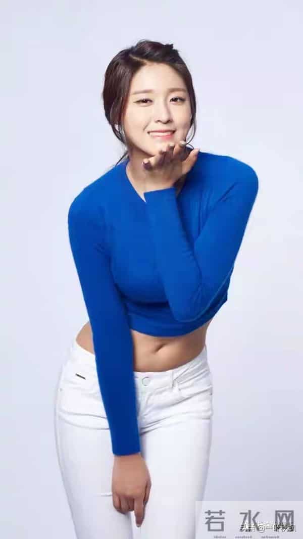 韩国顶级魅魔！拥有魔鬼身材，宅男炸弹金雪炫，超模标杆！