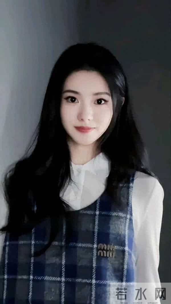 刘浩存这张脸,真的看100遍都不腻呀!