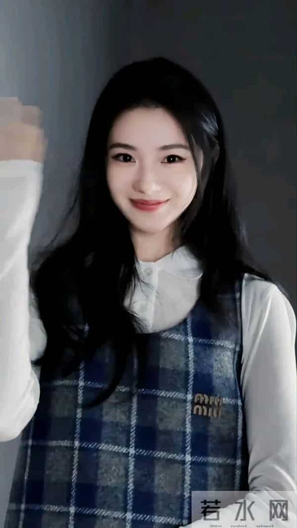 刘浩存这张脸,真的看100遍都不腻呀!