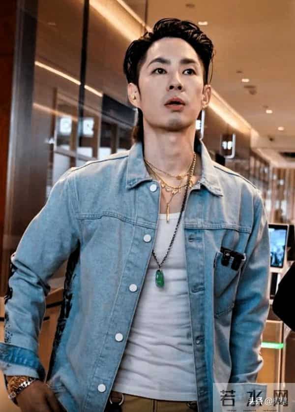 别再同情朱孝天！被F4踢出局不是排挤老婆一句话撕碎他最后的体面