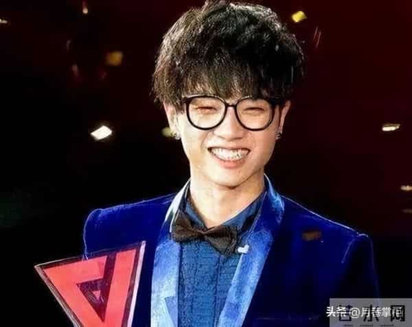 人狂必有祸!“法师”华晨宇口出狂言惹争议,如今遭到“反噬”