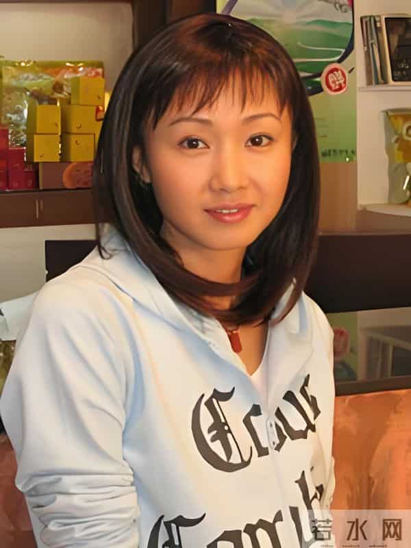 偷鸡不成蚀把米，以为能"毁掉"保剑锋，不料自己先被扒了底朝天