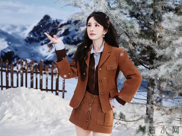 杨幂又一波新图来袭