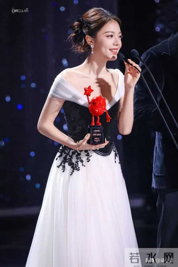 赵今麦|昨晚的尖叫之夜麦麦这颜值神了