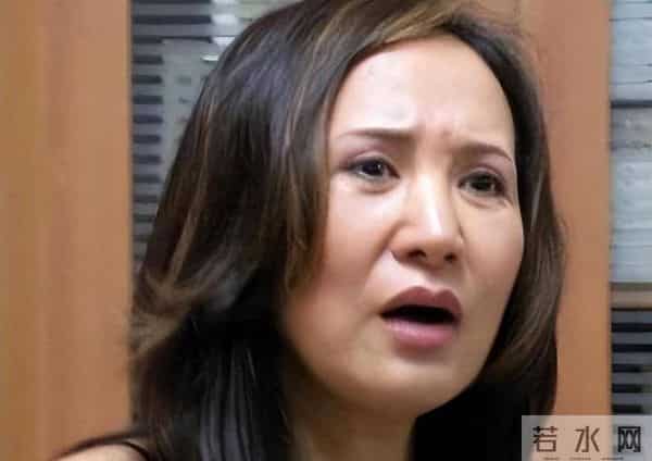 原来早已不是中国籍？事业巅峰远赴美国，被老外抛弃晚年回国