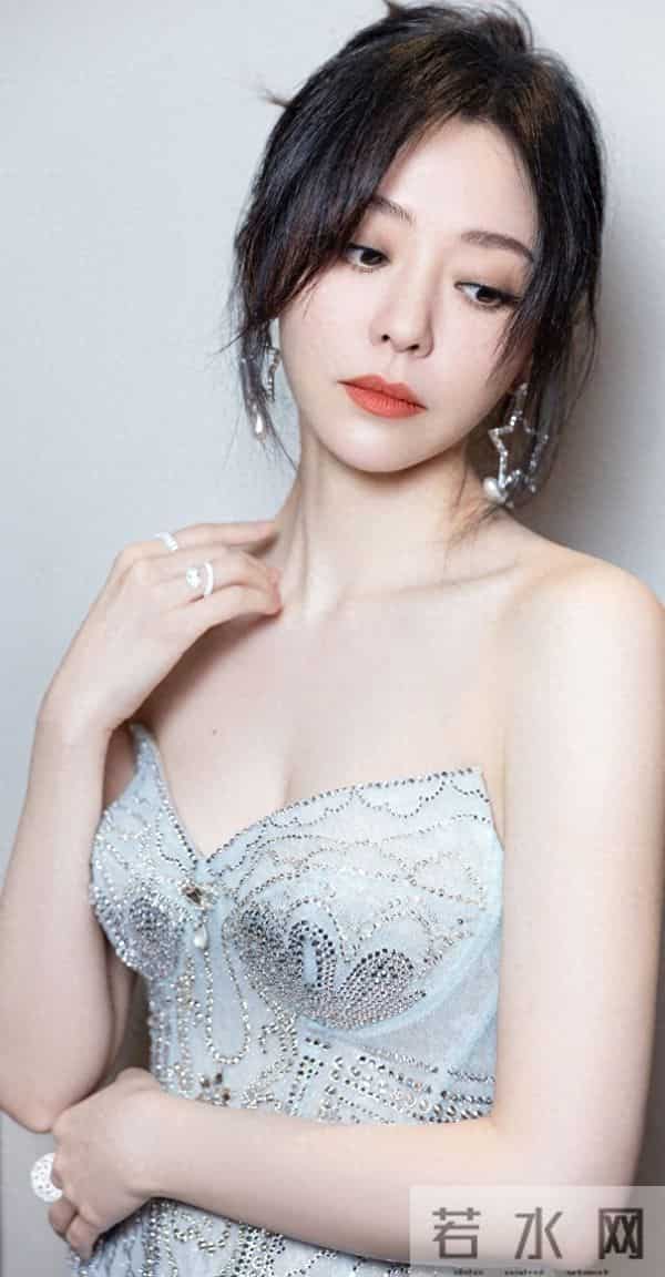 美女壁纸第2160期—张靓颖