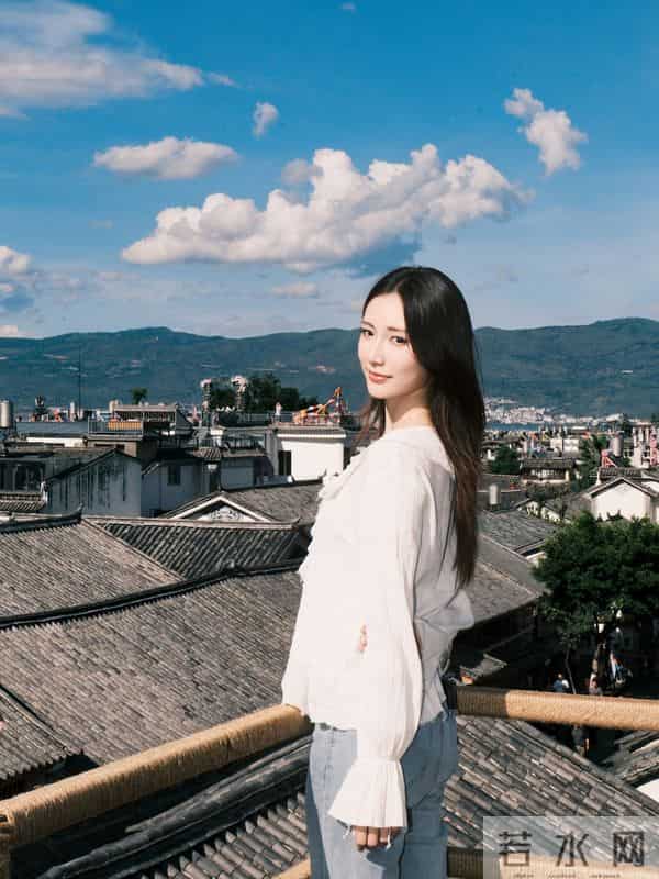 31岁前TVB女星被很多网友称为“拜金港姐”，虽然有钱但品味很差