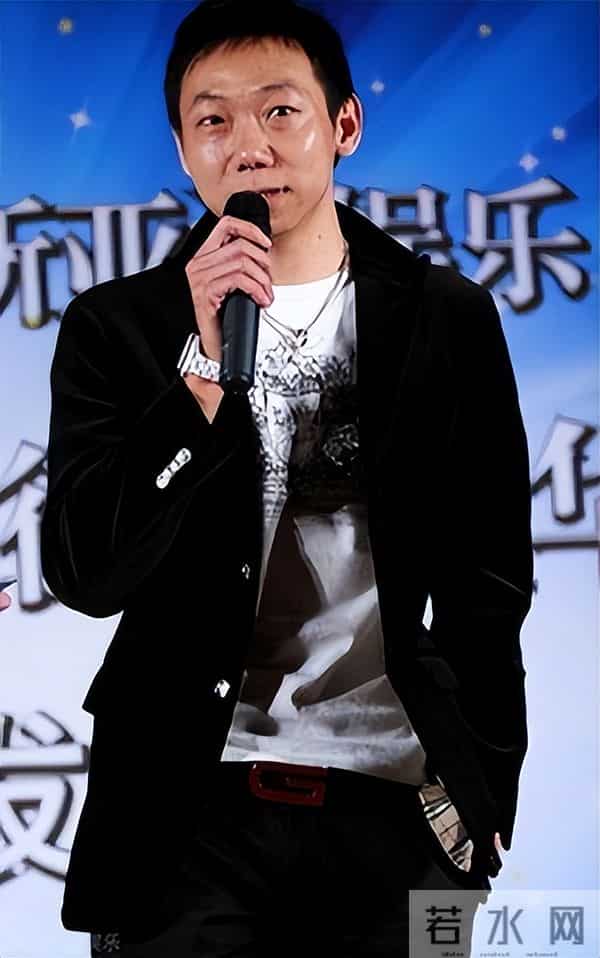 偷鸡不成蚀把米，本想"毁掉"张柏芝，不料自己先被扒了个底朝天