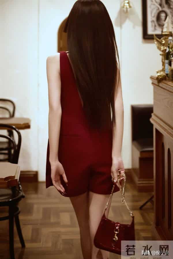 白鹿真的从头美到脚,不愧是惊艳之躯