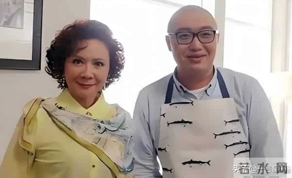 钱再多有什么用？64岁蔡明现状曝光，还是为自己的选择付出了代价