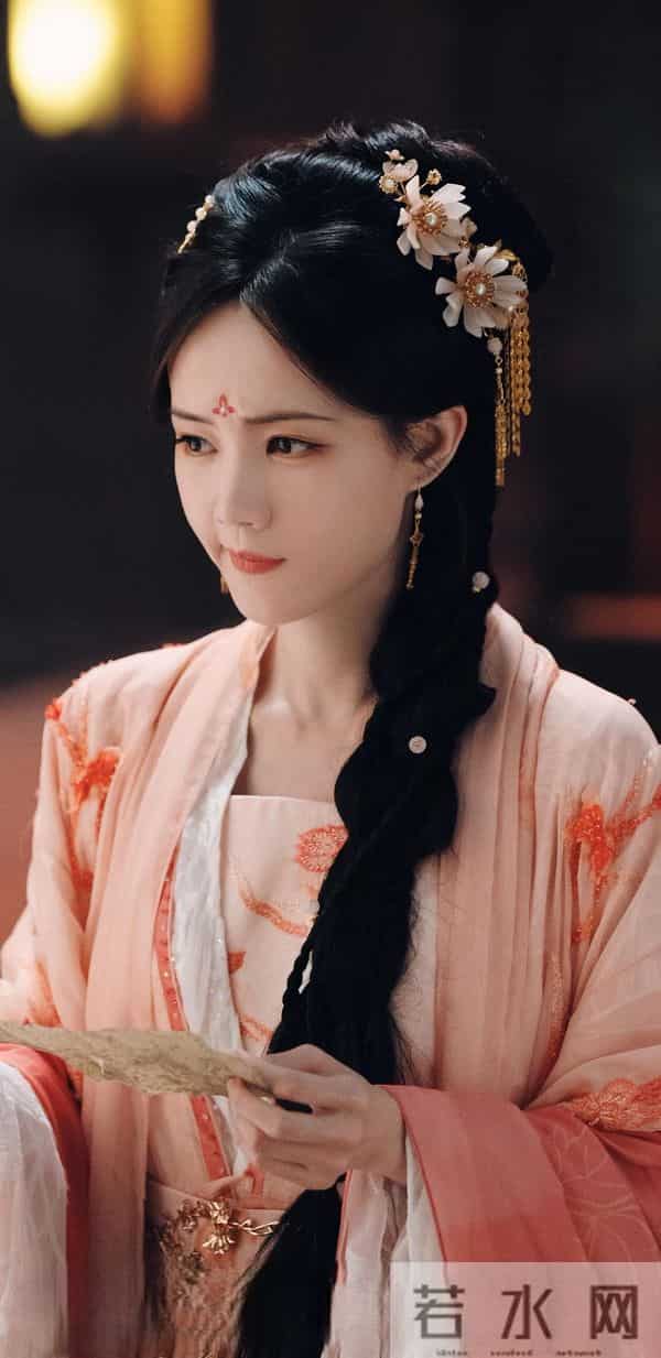 美女壁纸第2162期—李一桐