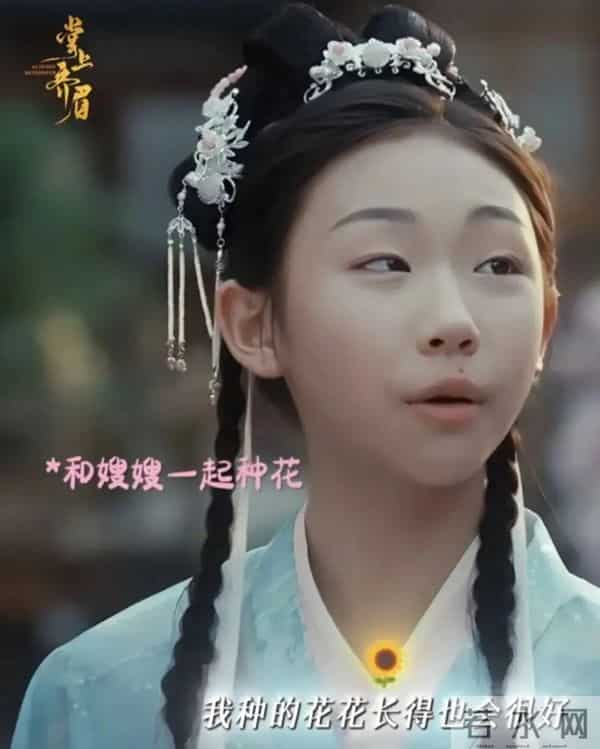 星三代来了！濮存昕宣传外孙女新剧，双目无神鼻孔外露，长相太普