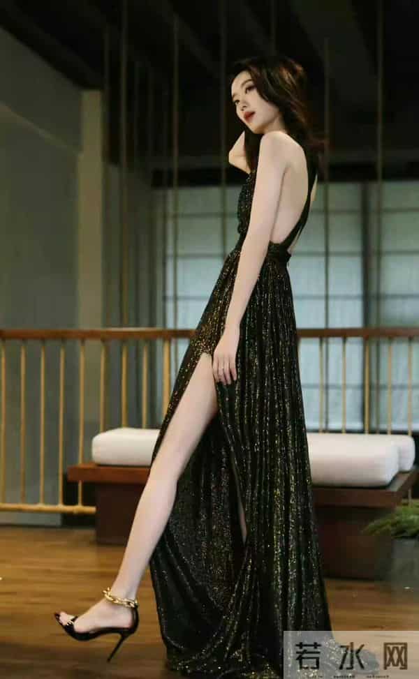 张小斐|逆天大长腿,气场碾压