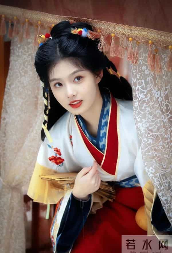 童星出道的她，放弃艺考了？