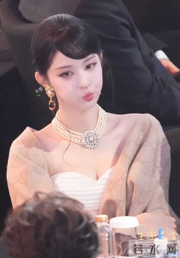 王楚然 尖叫之夜内场，明媚温婉的千金白月光！