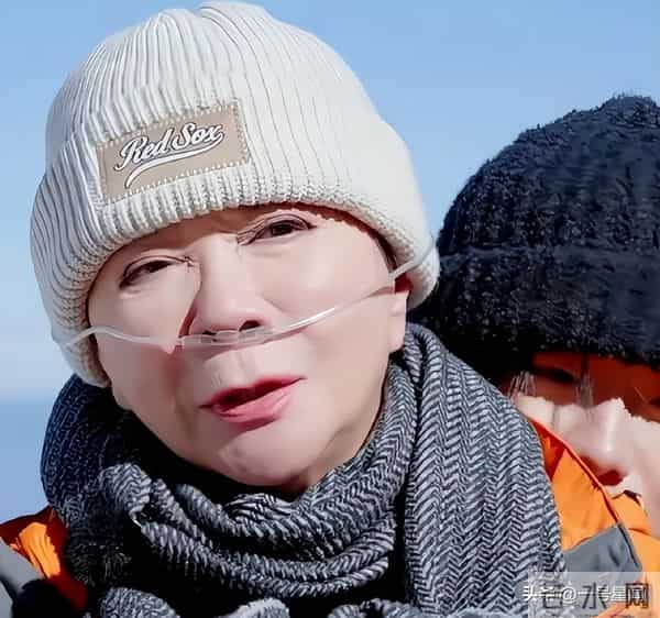 钱再多有什么用？64岁蔡明现状曝光，还是为自己的选择付出了代价