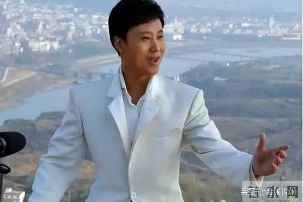 知名歌唱家耿为华，娶小20岁幼师，55岁二胎得女，还想拼三胎