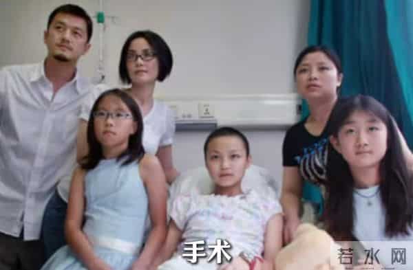 李亚鹏称自己是老丈人命，去成都看“第四个女儿”，评论区惹人泪