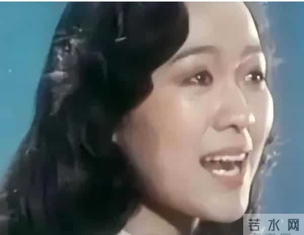 原来早已不是中国籍?事业巅峰远赴美国,被老外“玩腻”晚年回国