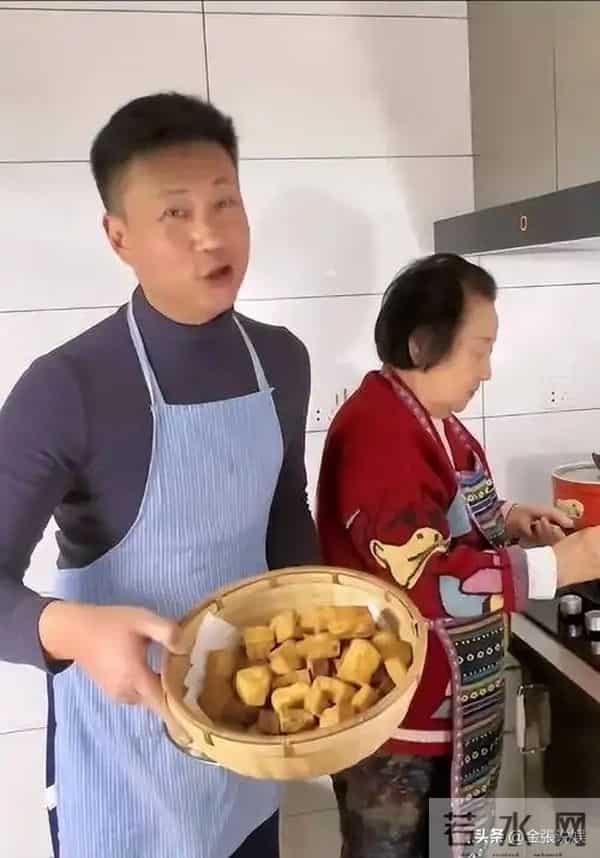 知名歌唱家耿为华，娶小20岁幼师，55岁二胎得女，还想拼三胎