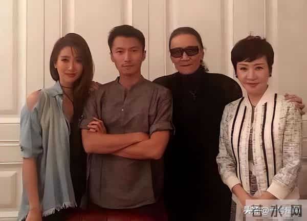 钱没了人还在，将近90瘫痪坐轮椅的谢贤，给想改遗嘱向太上了一课