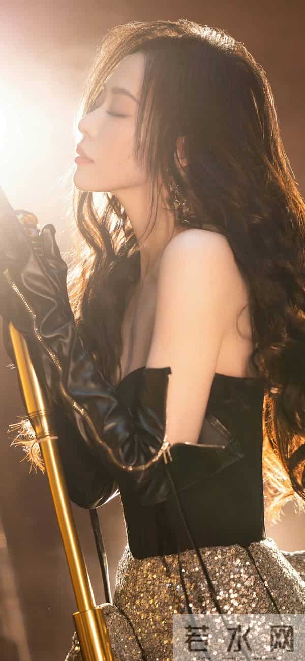 美女壁纸第2160期—张靓颖