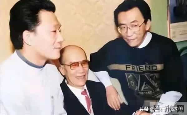 侯耀华:我父亲侯宝林的徒弟,除贾振良、黄铁良,其他都是分配的