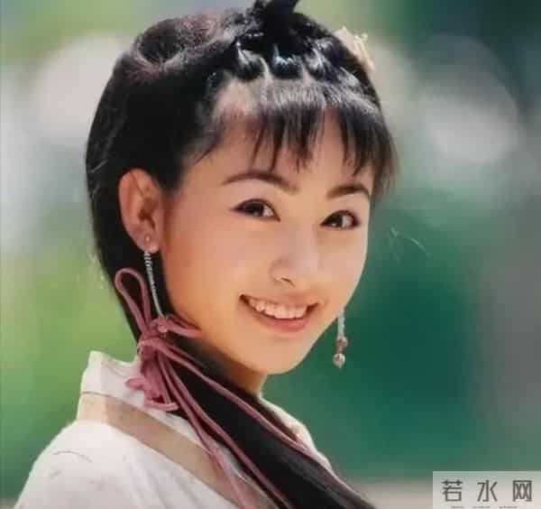 被张铁林伤害后，嫁给了"臭名昭著"的他，如今才懂她有多清醒