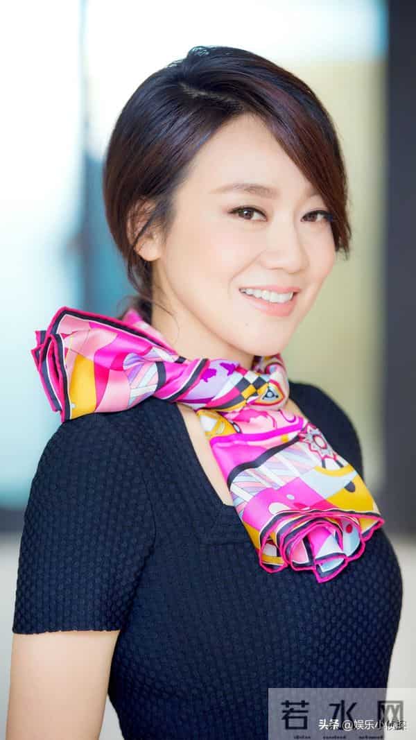 微醺女神“闫妮”高清美图