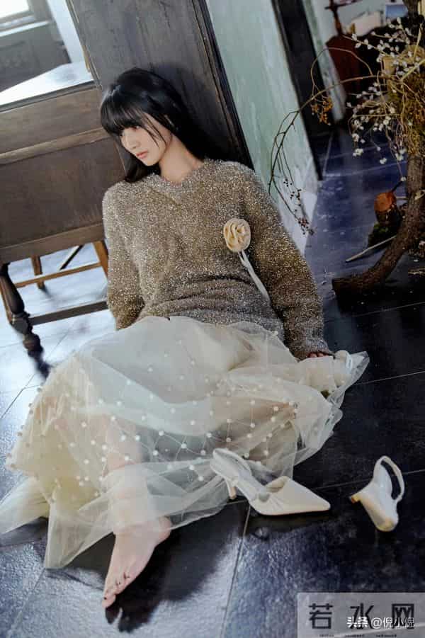 徐璐：法式穿搭茶歇裙甜，美与优雅并存
